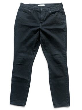Signature by Levi Strauss Women's Black Straight Leg Jeans w 32 L 30